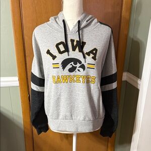Iowa Hawkeyes Gray Hoodie Size XL